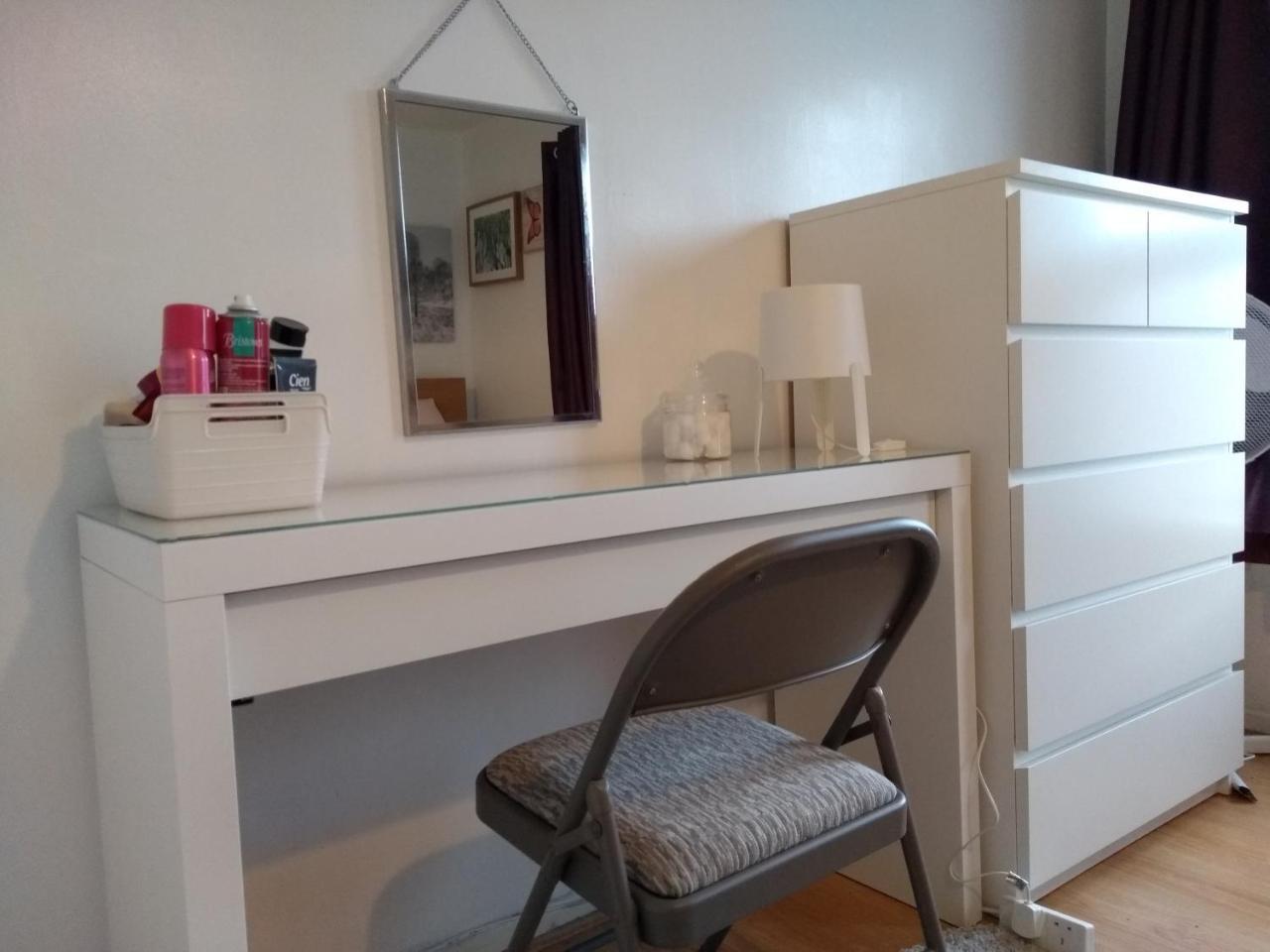 Very Central Location- Free Parking - 2 Bedrooms Belfast Eksteriør bilde