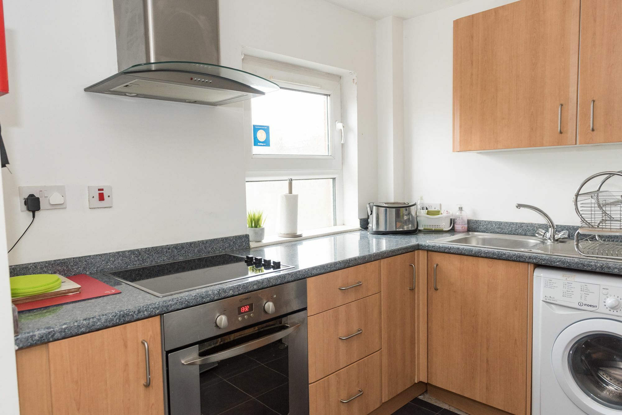 Very Central Location- Free Parking - 2 Bedrooms Belfast Eksteriør bilde