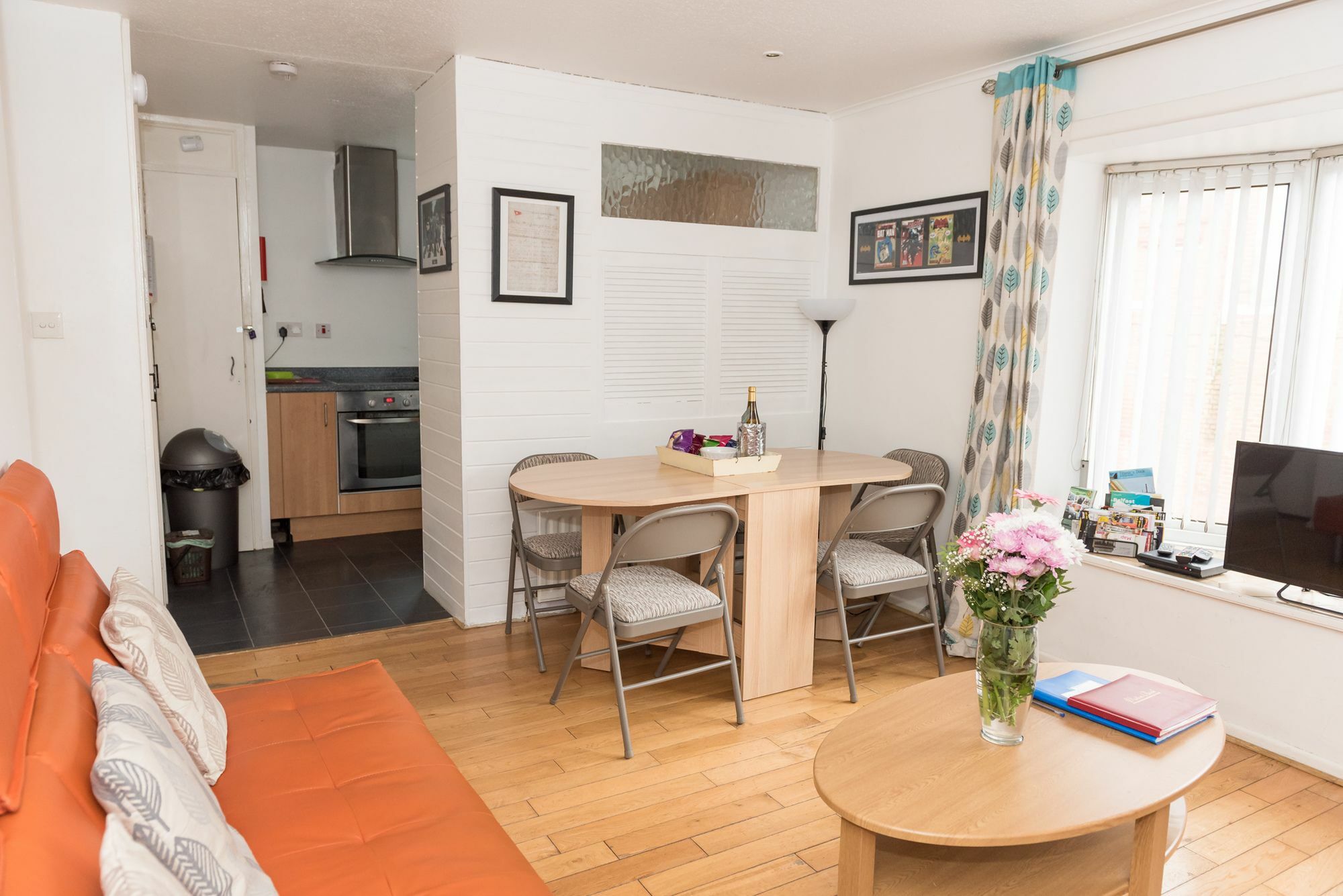 Very Central Location- Free Parking - 2 Bedrooms Belfast Eksteriør bilde