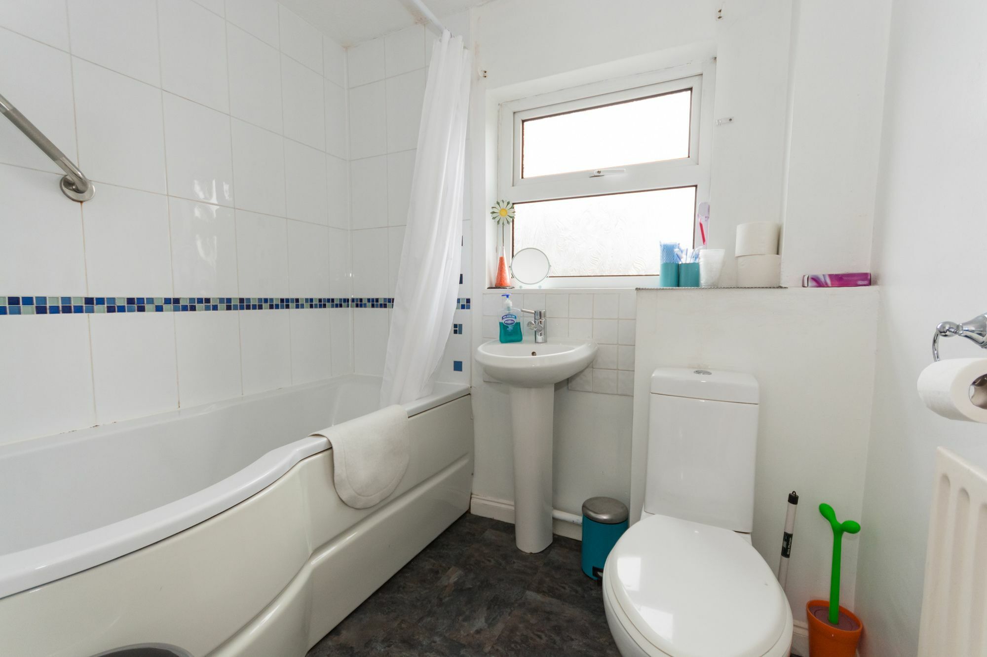 Very Central Location- Free Parking - 2 Bedrooms Belfast Eksteriør bilde
